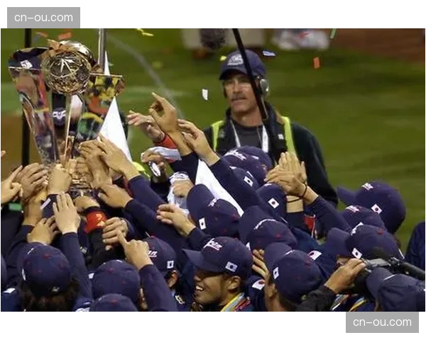 历史回顾：2023年世界棒球经典赛决赛，日本队3-2险胜美国队夺冠